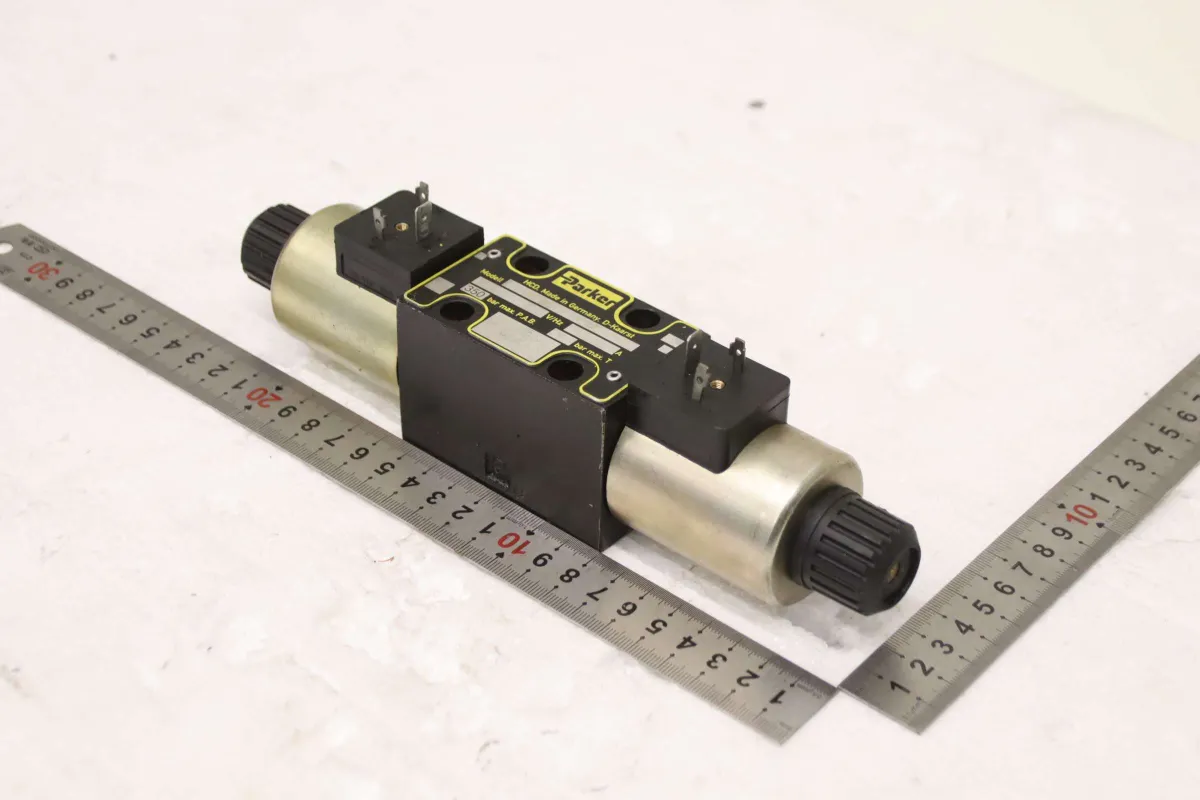 Parker D1VW8CNSWH75X753 Wegeventil