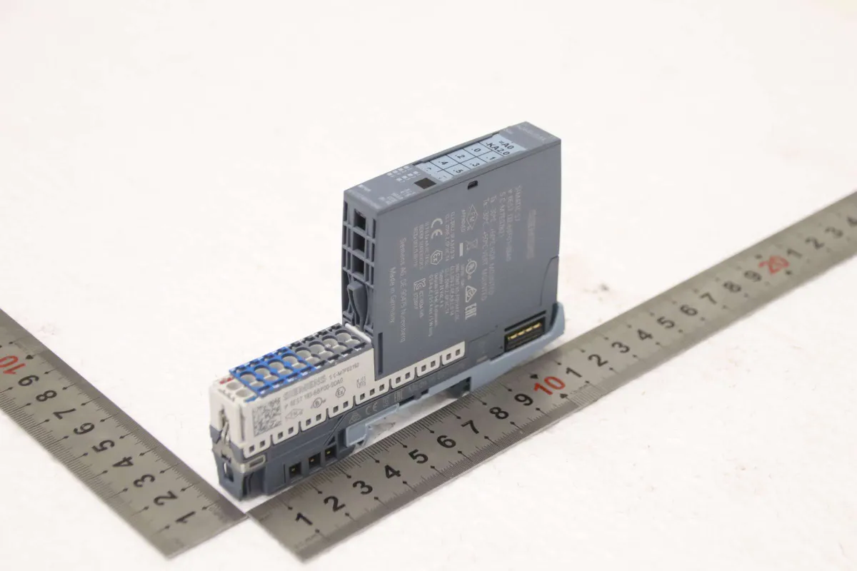 Siemens 6ES7 132-6BF01-0BA0 SIMATIC S7 Digitales Ausgangsmodul