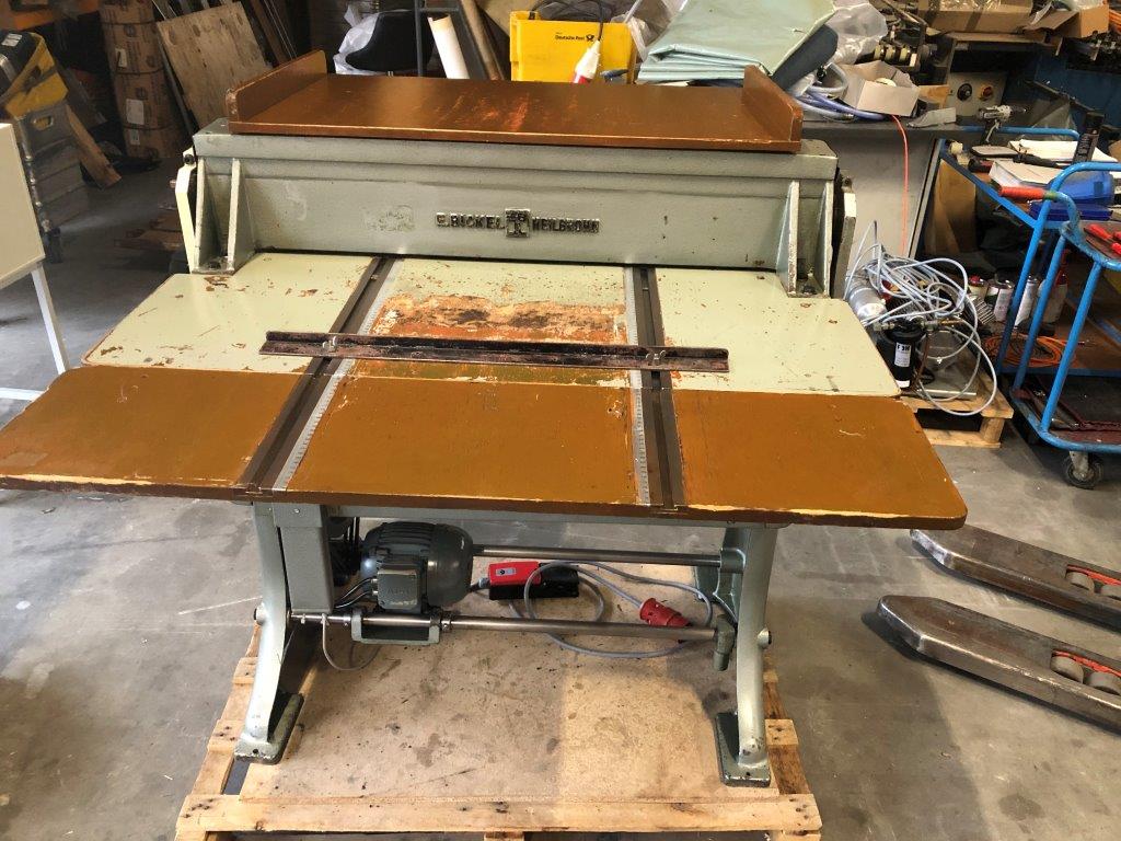Bickel HK 3-90 Nut- und Perforiermaschinen