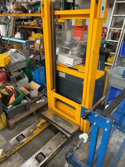Jungheinrich EJC 10G Flurförderfahrzeuge – RESALE