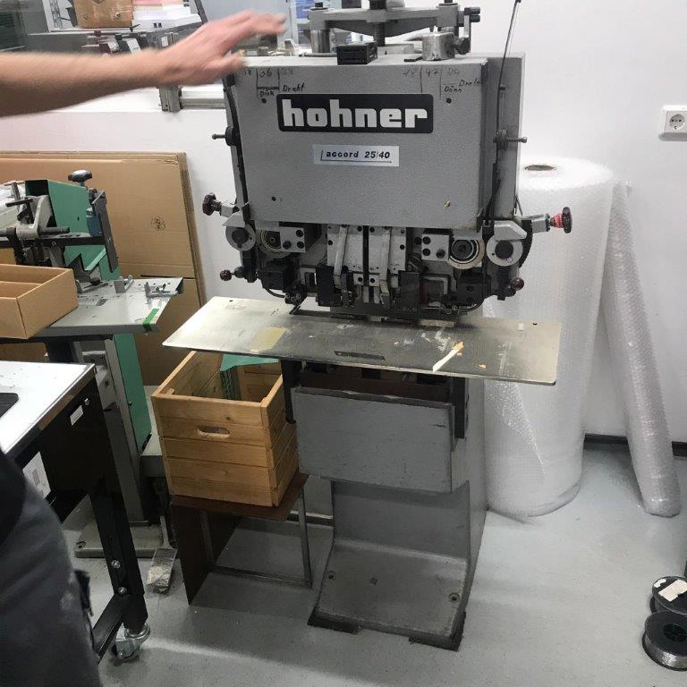 Hohner Accord 25-40 Drahtheftmaschinen