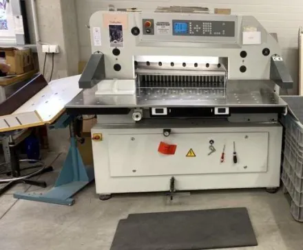 Schneider Senator 78 E-Line Schneidemaschinen – RESALE