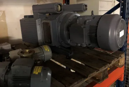 Becker DVTLF 250 Kompressoren & Vakuum­pumpen – RESALE