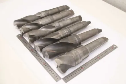 Verschiedene Zweischneidig Ø 51 - 70 mm Spiralbohrer MK5 6 Stück – RESALE