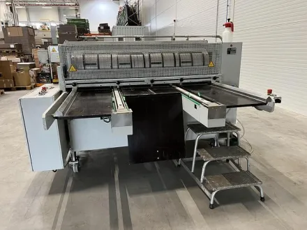 Stock SFAM Kaschiermaschine – RESALE