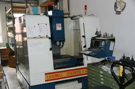 Leadwell ECOCENTER-V 410P Vertikales CNC Bearbeitungszentrum – RESALE