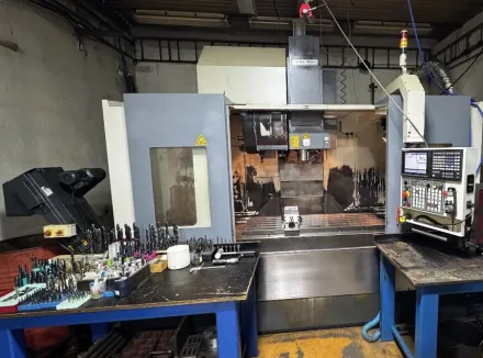 Akira Seiki SV 1350 CNC – RESALE