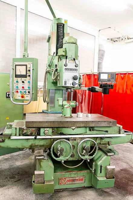 Zimmermann FZ 4 V Fräsmaschine – RESALE