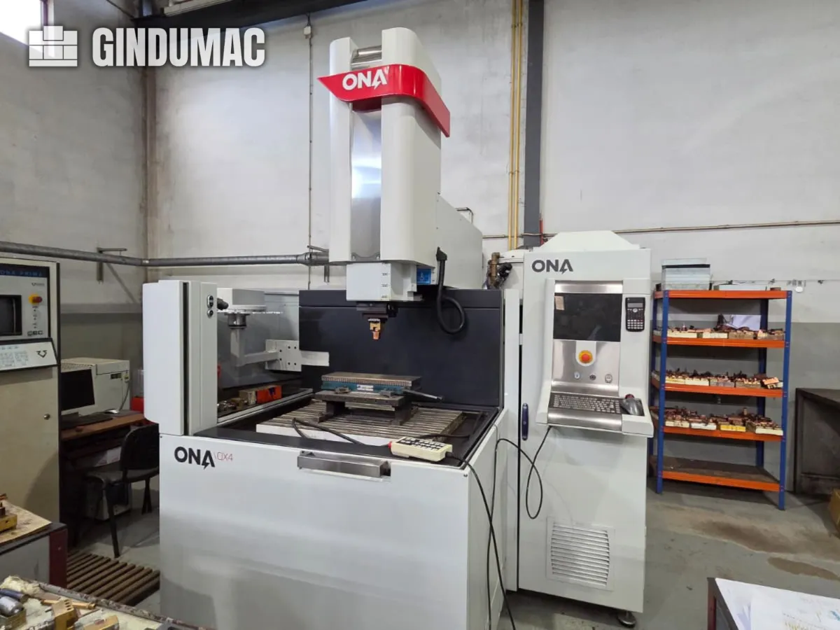 ONA QX4 Máquina de EDM con hundimiento de troqueladas