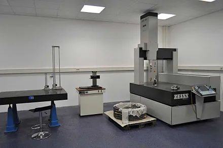 Zeiss UMC 850 CNC Koordinatenmessmaschine – RESALE