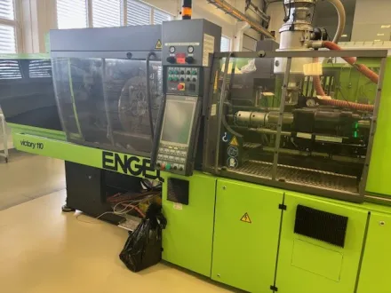 Engel Victory 330H/80L/110 Spritzgießen – RESALE