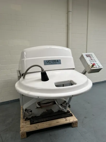 Werner & Pfleiderer UC 120 ACN Knetmaschinen Spiral-+Wendelkneter – RESALE