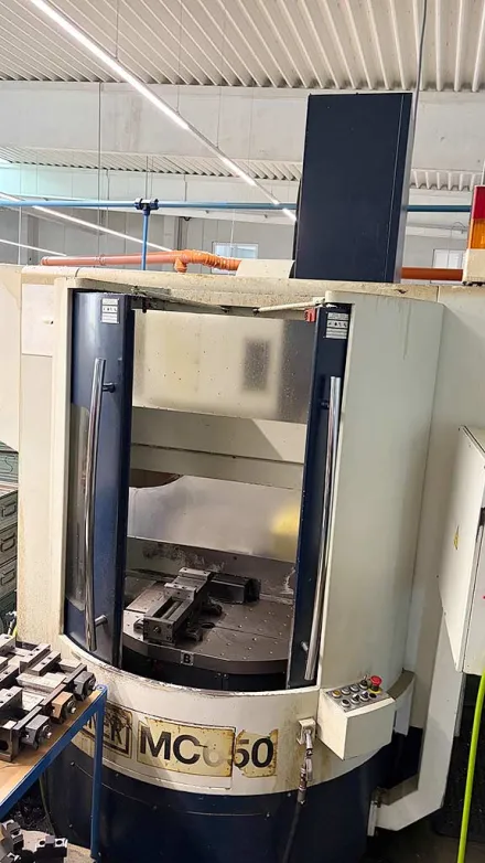 Spinner MC 650 CNC Vertikales Bearbeitungszentrum – RESALE