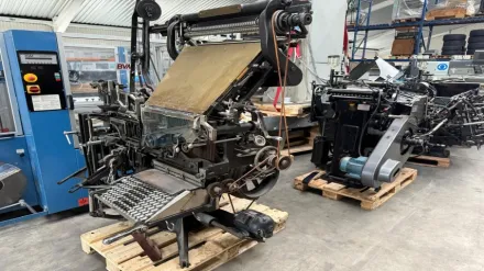 Linotype Modell I.D Diverse Geräte – RESALE