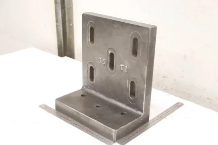 Guss 275/160/H308 mm Aufspannwinkel – RESALE