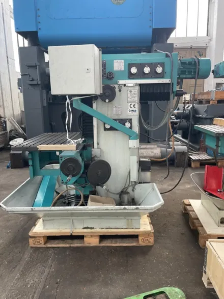 Fus-22 FUS 22-2M Fräsmaschine - Universal – RESALE
