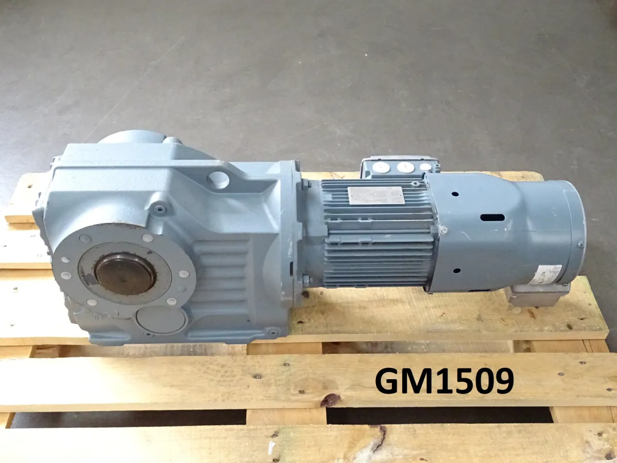 SEW Eurodrive Getriebemotor mit Bremse 1,5 kW, 9,9 U/min