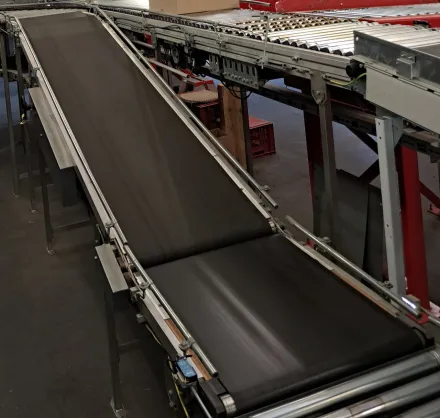 Transnorm 2980 ( 800 + 1275 + 1005 ) -700-600 Steigband Gefälleband mit Vorlaufband Förderband G – RESALE