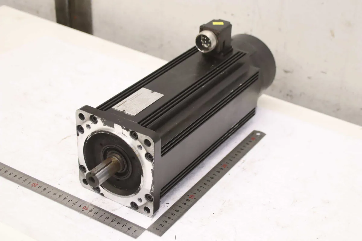 Indramat 090C-0-KD-2C/110-B-0/S001 Servomotor