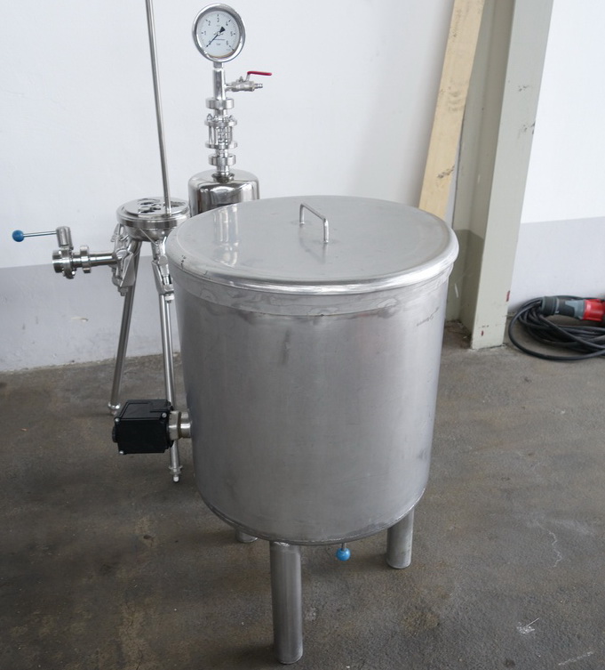 Speidel on request Tank with heating approx. 65 ltr.