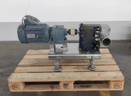 On Request on request Drehkolbenpumpe 10.000 ltr/ Std. gekühlt – RESALE