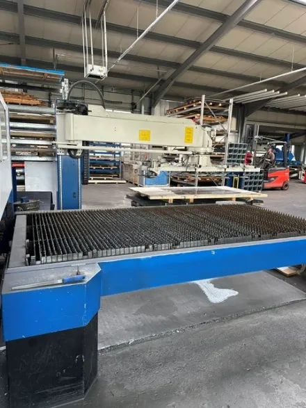 Trumpf Trumatic L3030 Laserschneider – RESALE