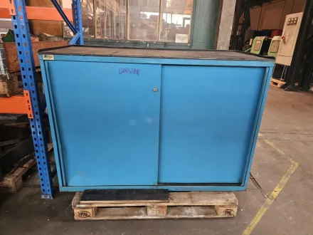 Lista 7 Schubladen Türenschrank – RESALE