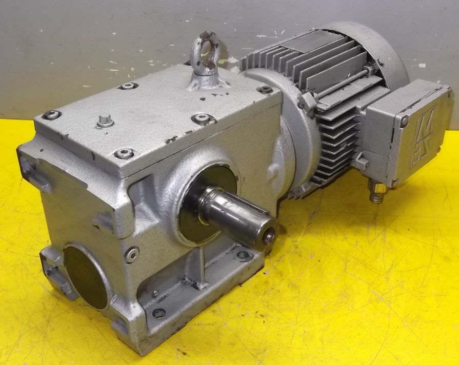 SEW EURODRIVE S60DT90L-4TF Getriebemotor 1,5 kW 161 U/min