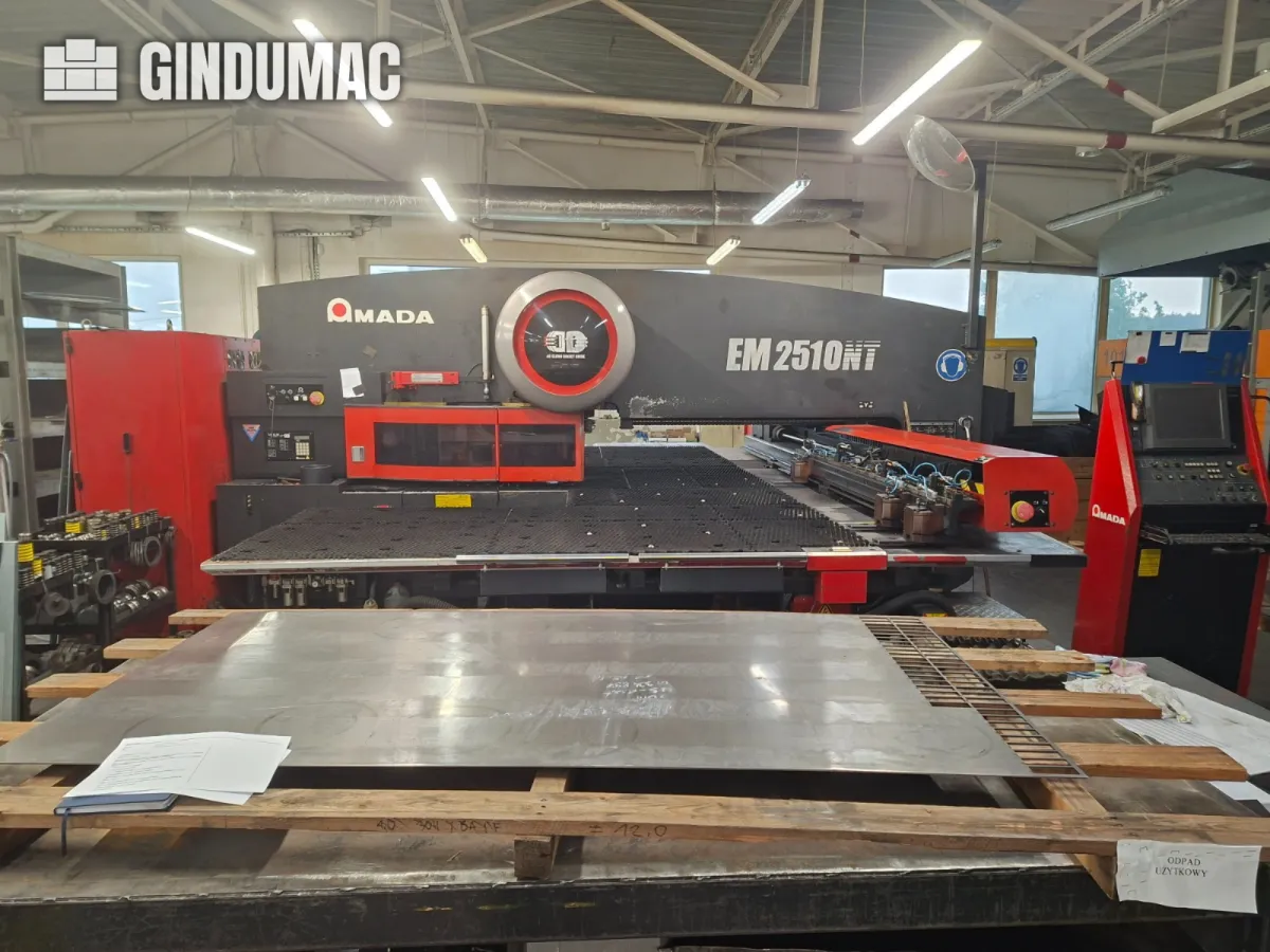 AMADA EM 2510NT タレットパンチプレス