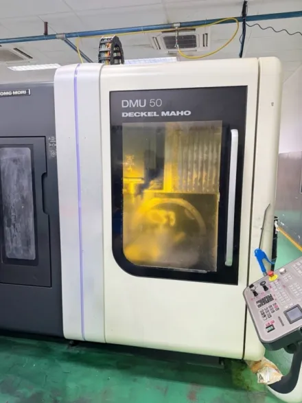 Dmg-Mori DMU 50 Bearbeitungszentrum - Universal – RESALE