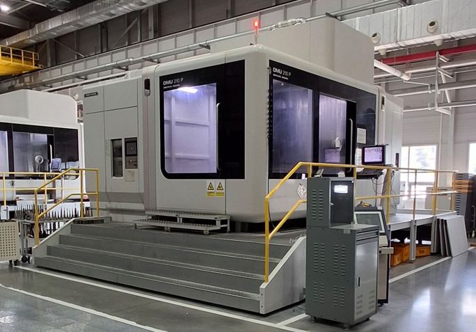 DMG-MORI DMU 210 P Bearbeitungszentrum - Universal