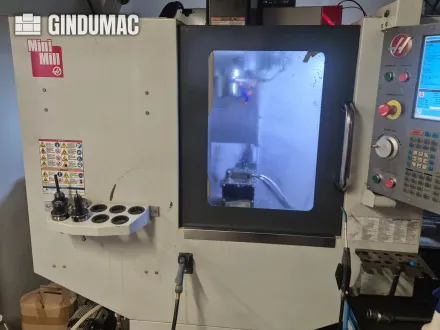 Haas Mini Mill Vertikales Bearbeitungszentrum – RESALE