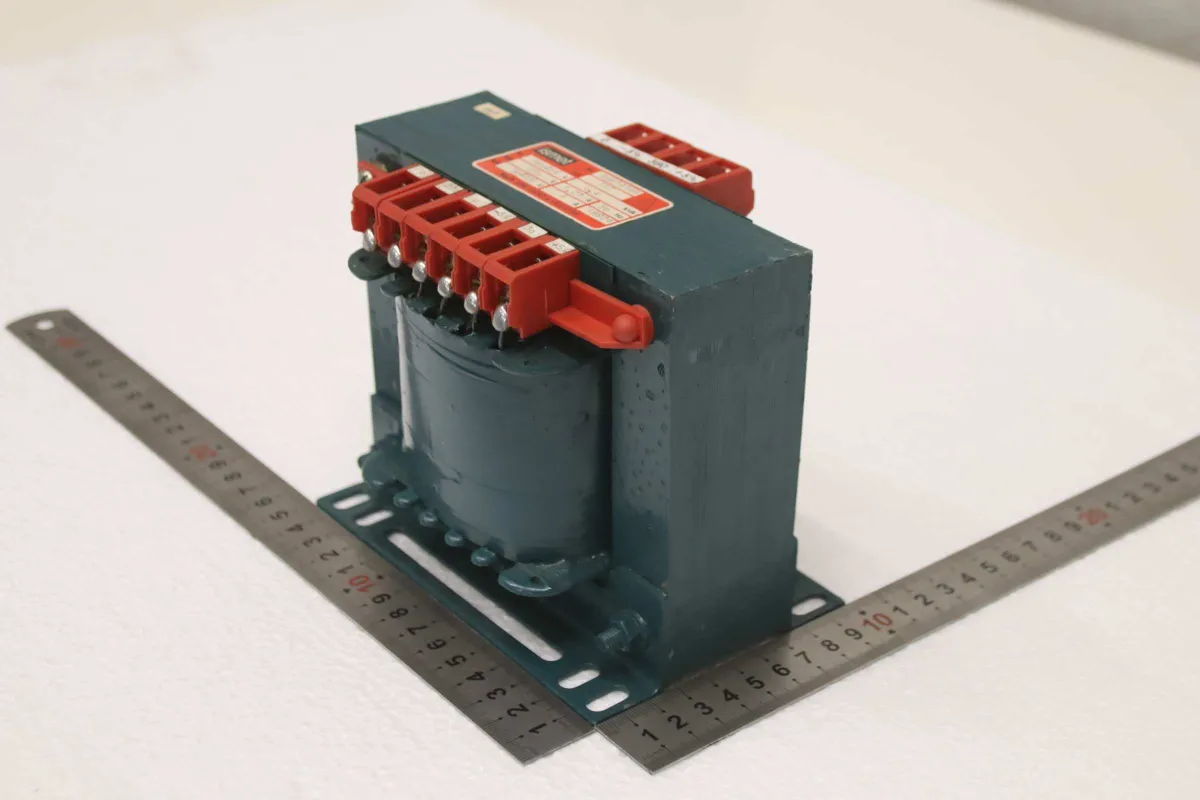 ismet IST 380/220 V Transformator 0,4 kVA