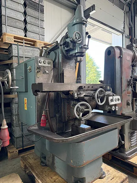 Bernhard Steinel SV 4g Vertikal Fräsmaschine – RESALE