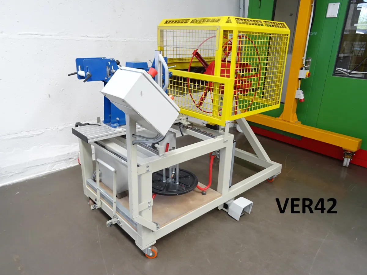 Universal-Kabelspulmaschine LM 40
