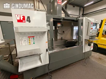 Haas VF-4 Vertikales Bearbeitungszentrum – RESALE
