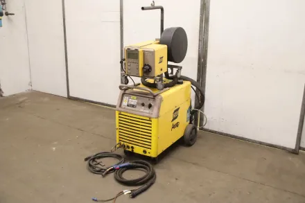 Esab LUD 320 W Schutzgasschweißgerät 320 A Puls – RESALE