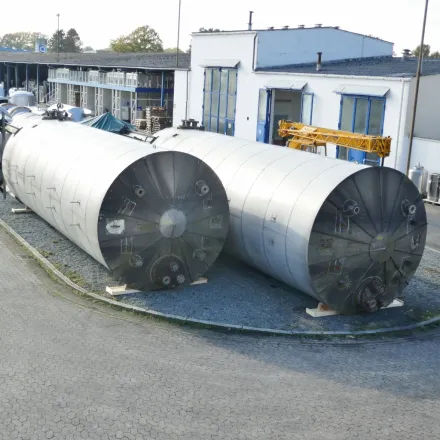 Schleifenbaum & Weber 60000 Liter heiz-/kühlbarer Druckbehälter aus V2A – RESALE