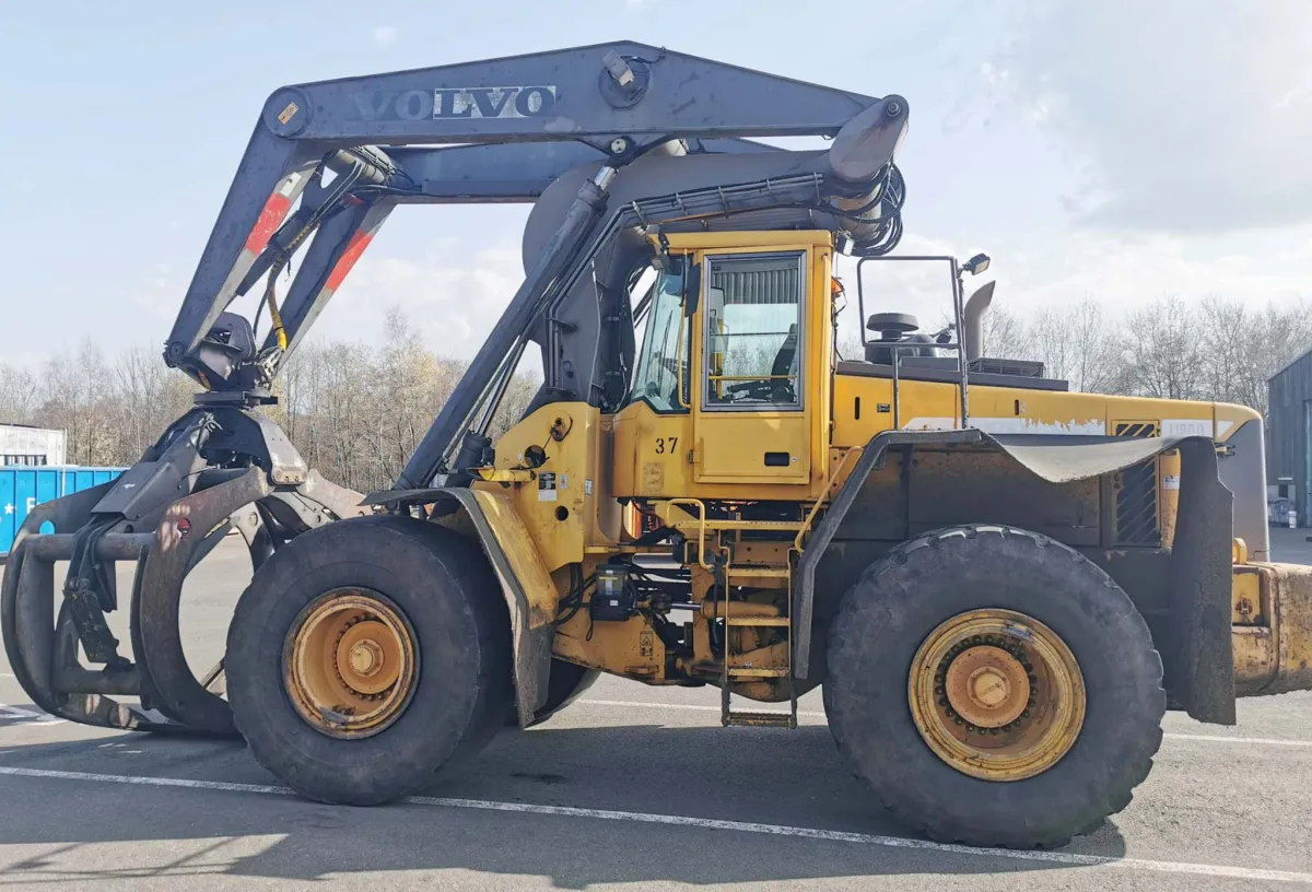 Volvo L180D Radlader