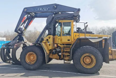 Volvo L180D Radlader – RESALE