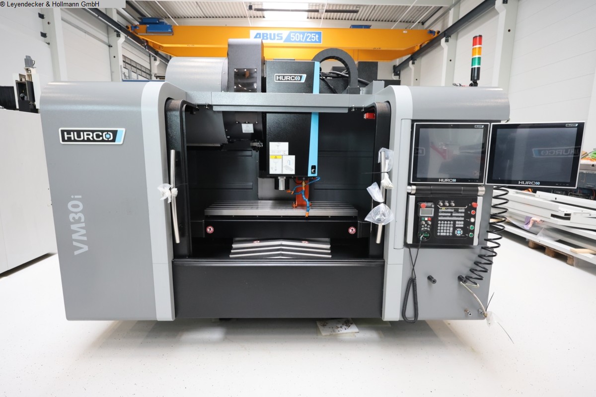HURCO VM 30 i Plus Bearbeitungszentrum - Vertikal