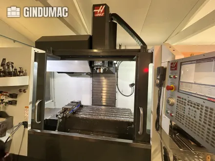 Haas VF-4SS Vertikales Bearbeitungszentrum – RESALE