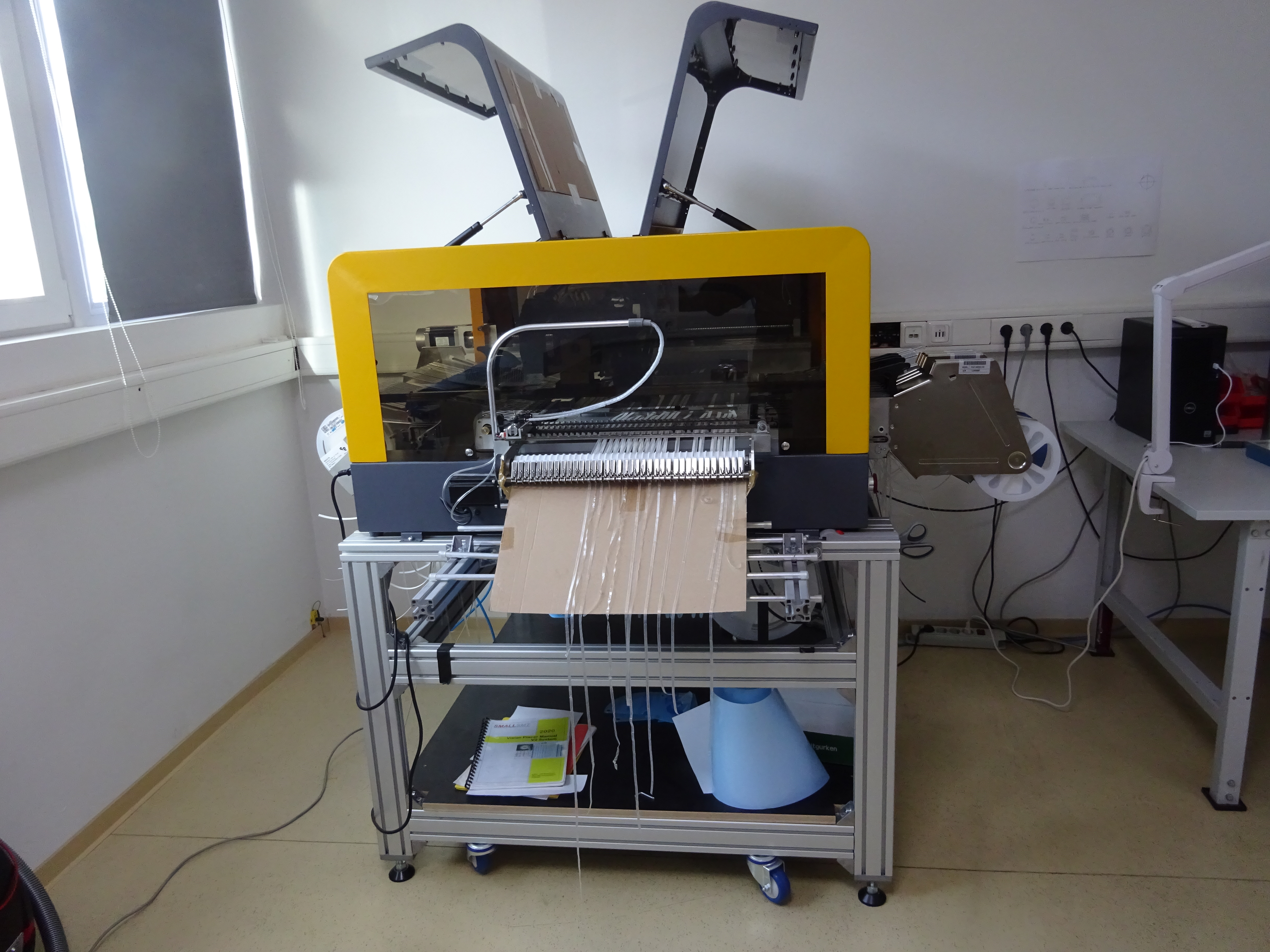 Smallsmt VP 2500HP CL32 Siebdrucker – RESALE