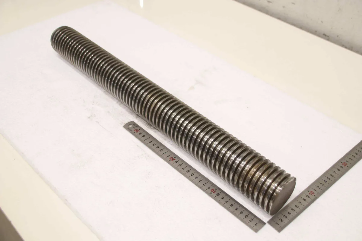 Ø 70 x 650 mm Trapezgewindespindel
