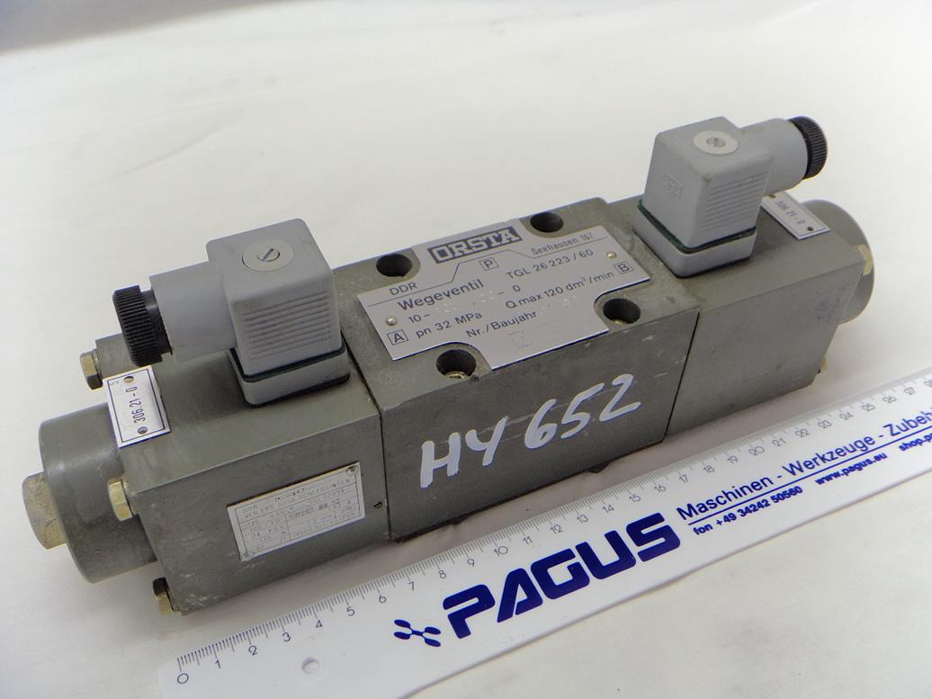 Orsta Hydraulik Wegeventil 10-022.22-0