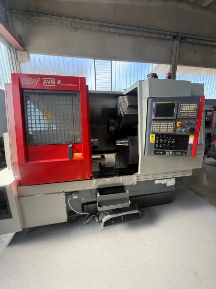 Angelini Oscar CNC-Drehmaschine mit angetriebenen Werkzeugen – RESALE