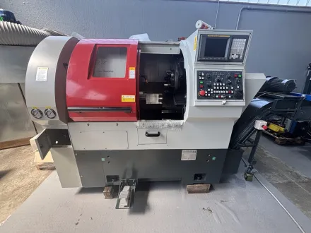Angelini Clipper CNC-Drehmaschine mit angetriebenen Werkzeugen – RESALE