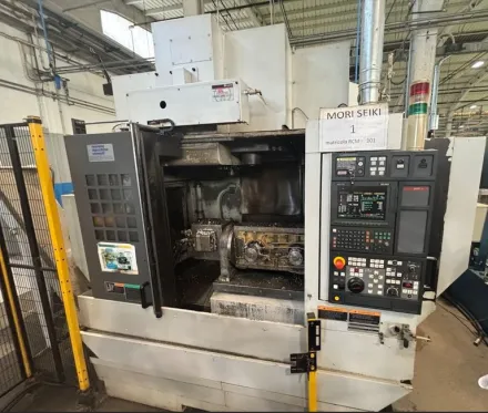 Mori Seiki NV5000 A1/40 Vertikal-Bearbeitungszentrum – RESALE