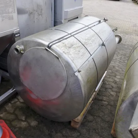 820 Liter Rührwerksbehälter aus V2A mit Propellerr – RESALE