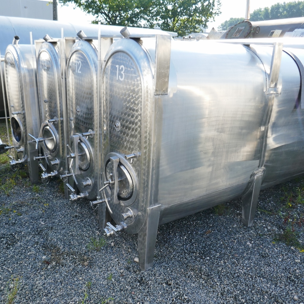 2500 Liter ovaler Lagerbehälter aus V2A